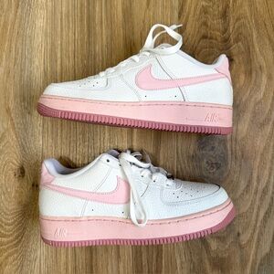 Nike Air Force 1 Low White Pink Leather Sneakers Youth 6.5Y